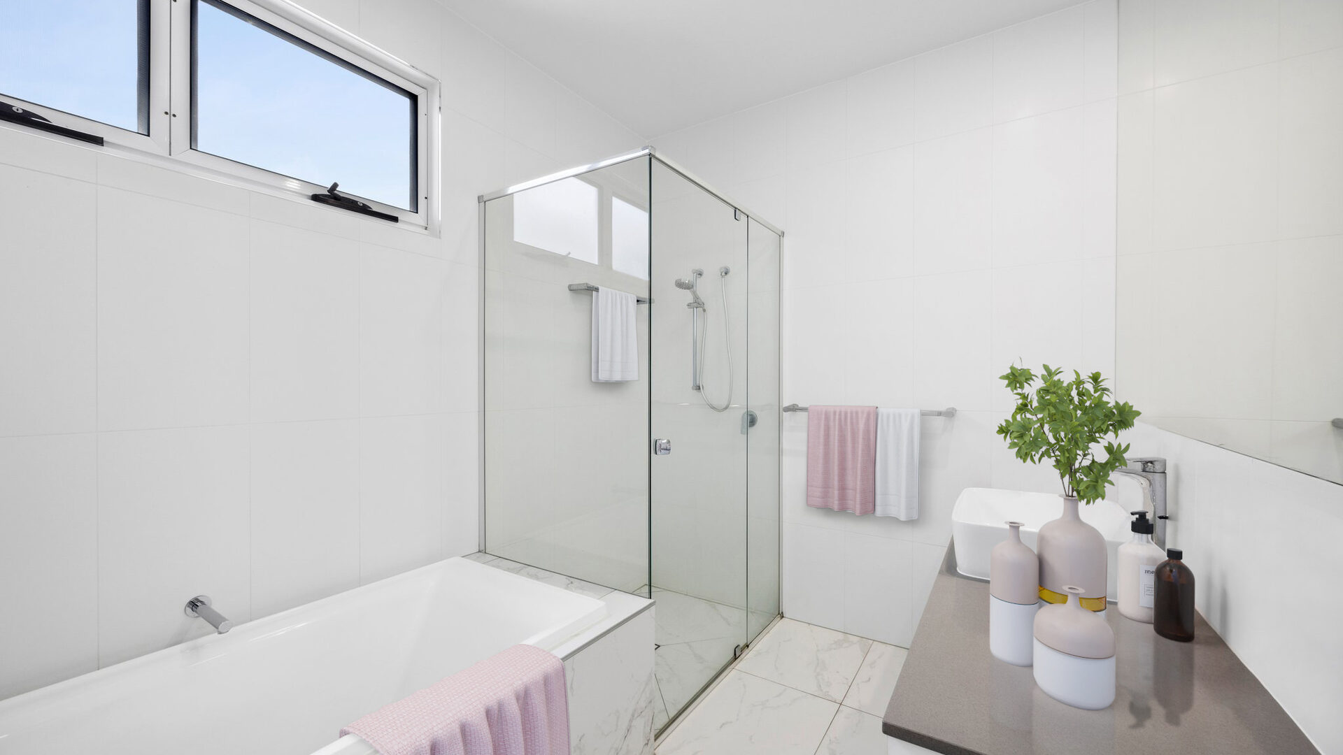 Sold - 50 Reflection Crescent - New Property in Birtinya - Real Estate by Vicki Stewart