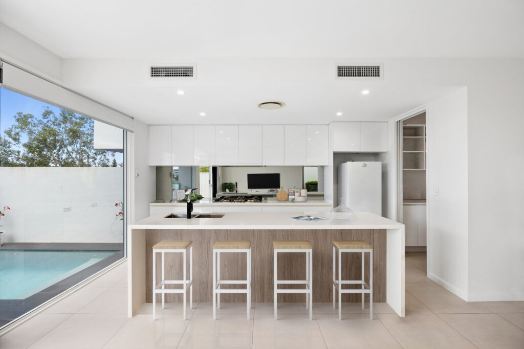 Sold - 50 Reflection Crescent - New Property in Birtinya - Real Estate by Vicki Stewart