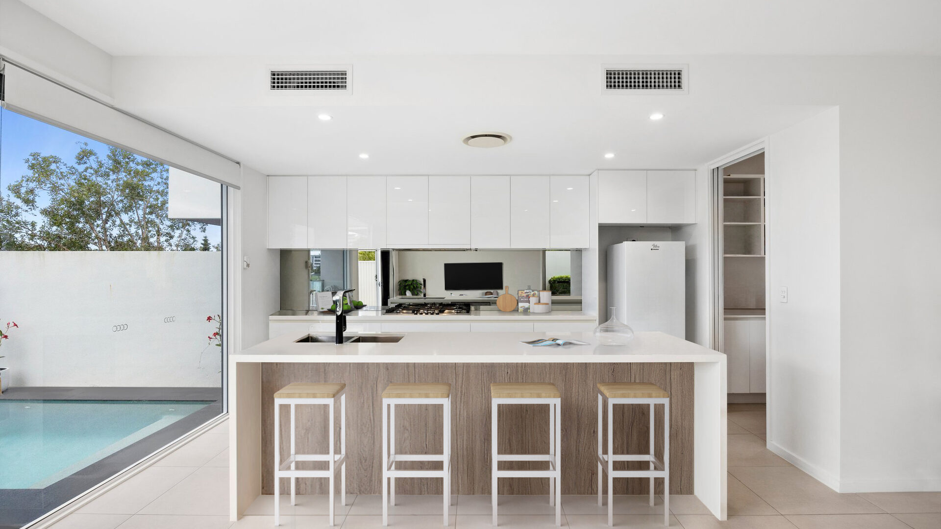 Sold - 50 Reflection Crescent - New Property in Birtinya - Real Estate by Vicki Stewart