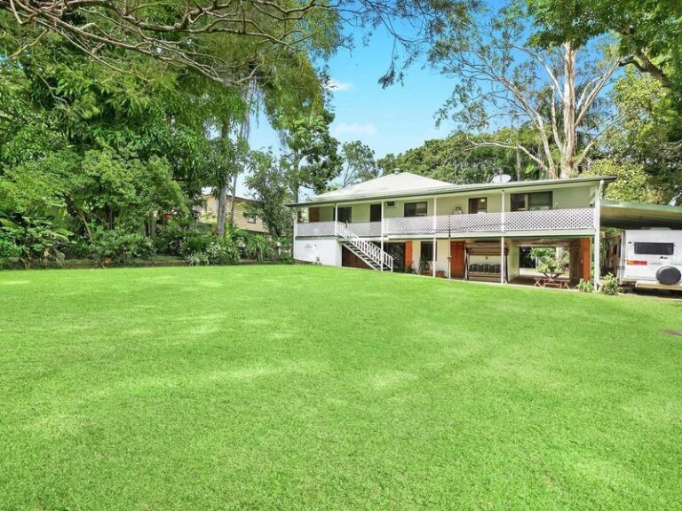54-56 Washington Street, Nambour