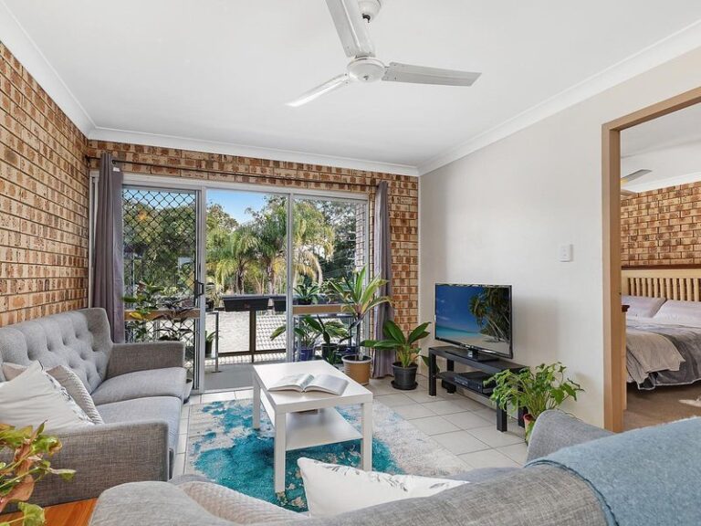 7/42 Tallow Wood Drive, Kuluin