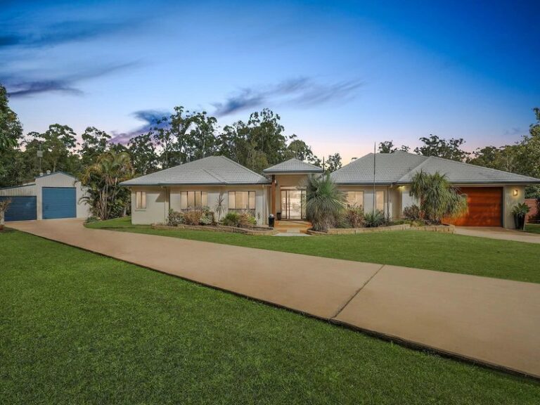 Sold - 26 Walgarri Drive - New Property in Tanawha - Real Estate by Carlie Penn