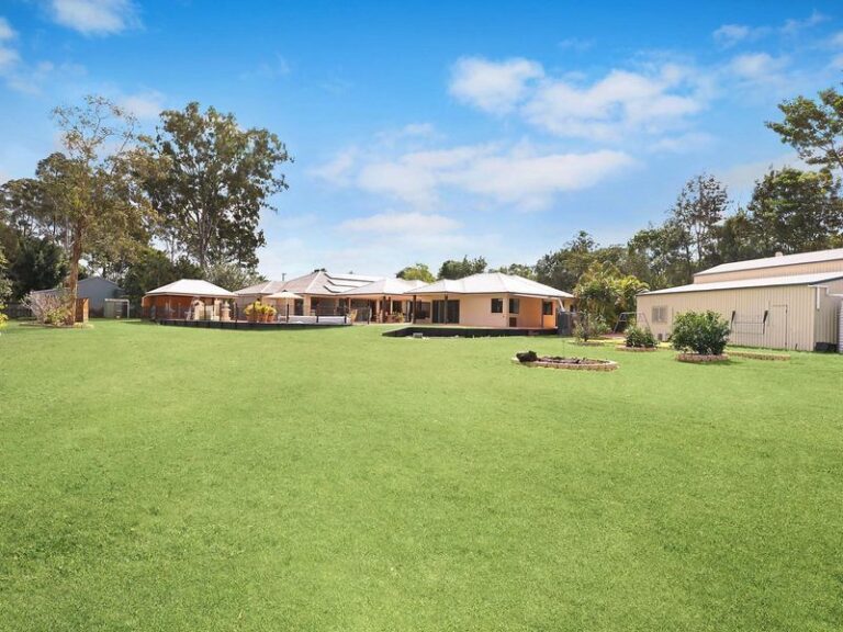 Sold - 26 Walgarri Drive - New Property in Tanawha - Real Estate by Carlie Penn