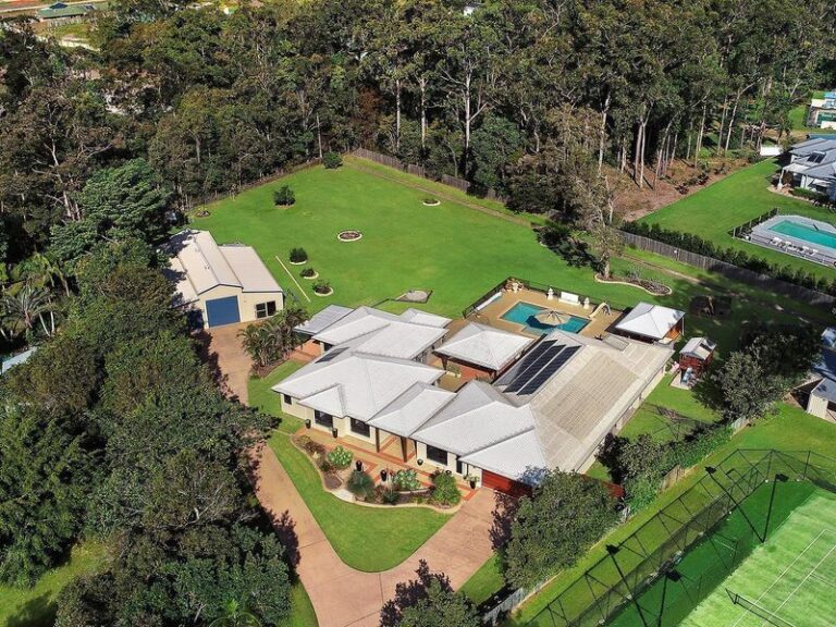 Sold - 26 Walgarri Drive - New Property in Tanawha - Real Estate by Carlie Penn