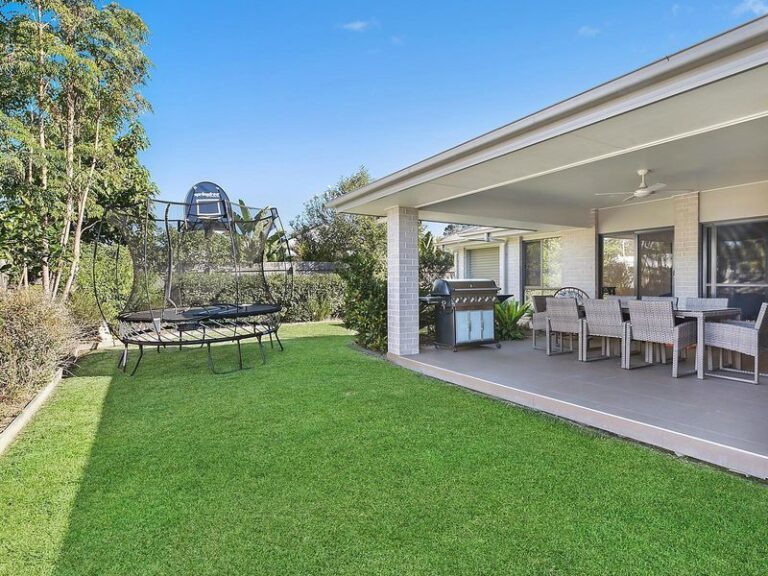 Sold - 30 Retreat Crescent - New Property in Yandina - Real Estate by Damien Michael