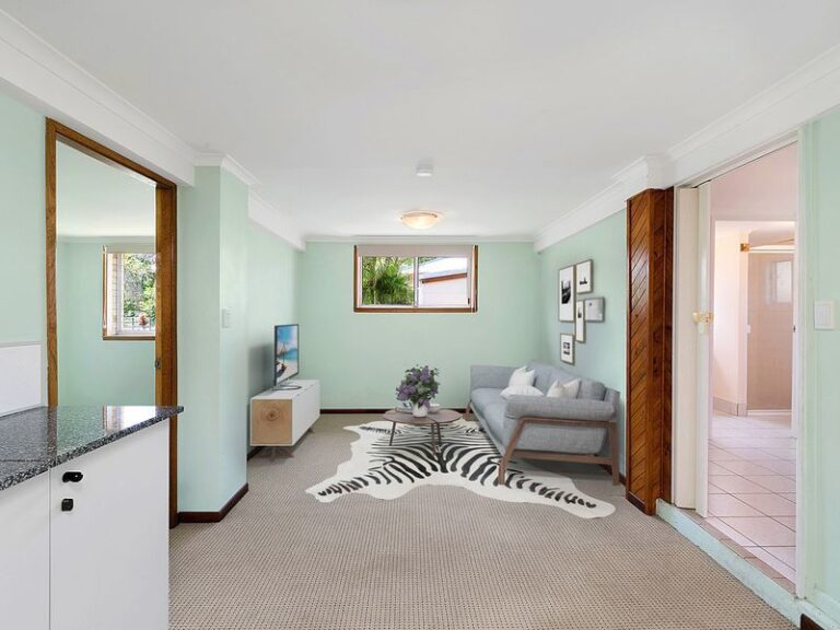 Sold - 7 Broadwater Avenue - New Property in MAROOCHYDORE - Real Estate by Carlie Penn