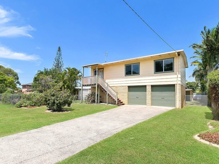 Sold - 7 Broadwater Avenue - New Property in MAROOCHYDORE - Real Estate by Carlie Penn