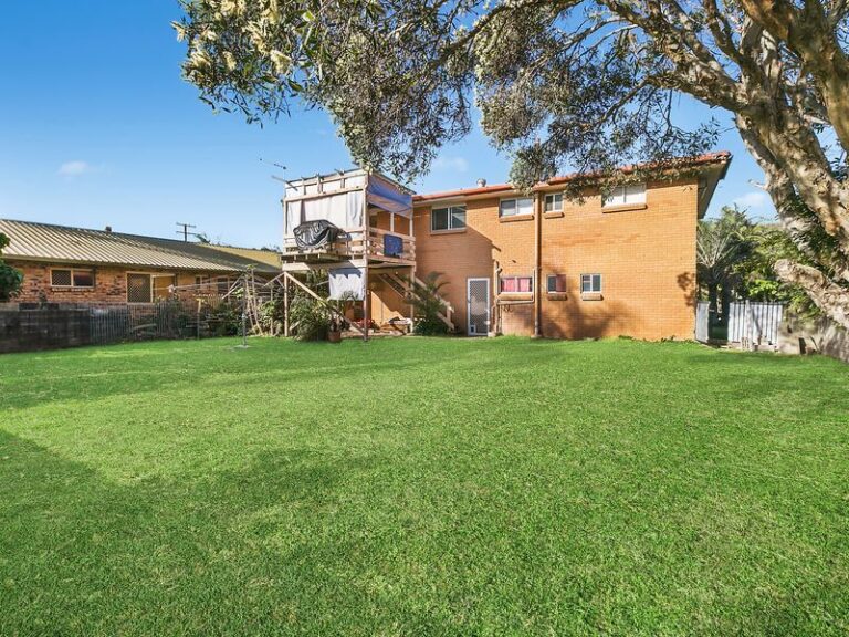 Sold - 90 Lowanna Drive - New Property in BUDDINA - Real Estate by Damien Michael