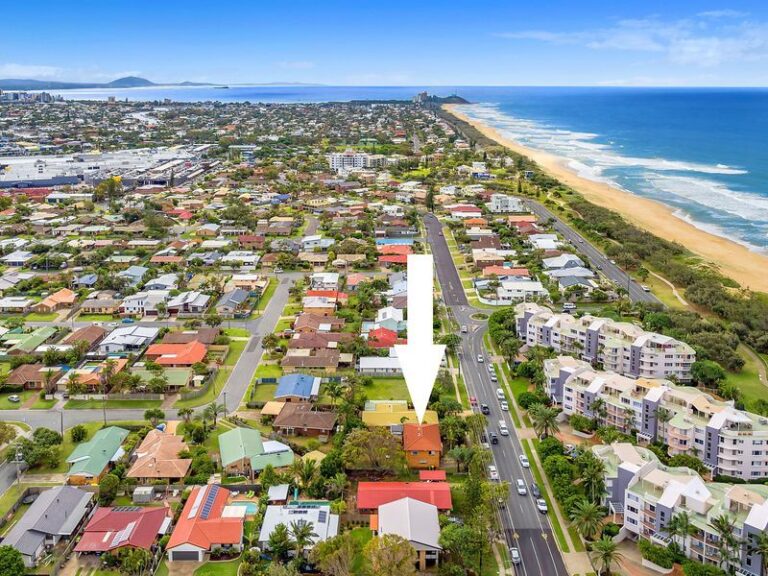 Sold - 90 Lowanna Drive - New Property in BUDDINA - Real Estate by Damien Michael