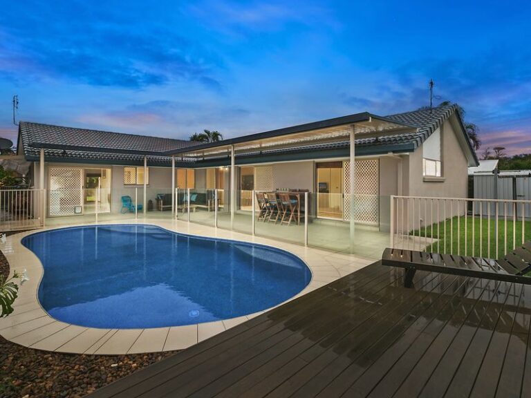 Sold - 3 Kookaburra Crescent - New Property in BOKARINA - Real Estate by Glennis Schindler