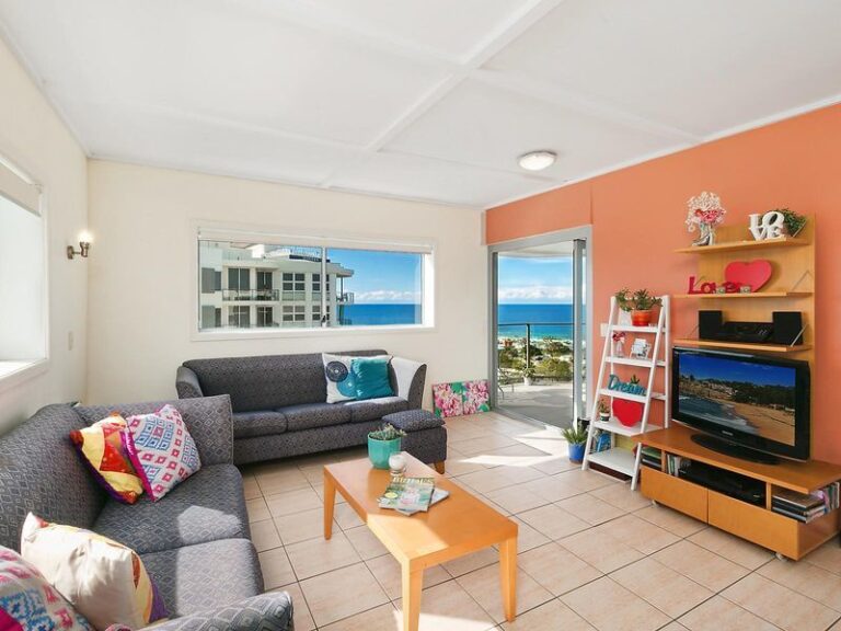 Sold - 61/110 Sixth Avenue - New Property in MAROOCHYDORE - Real Estate by Glennis Schindler