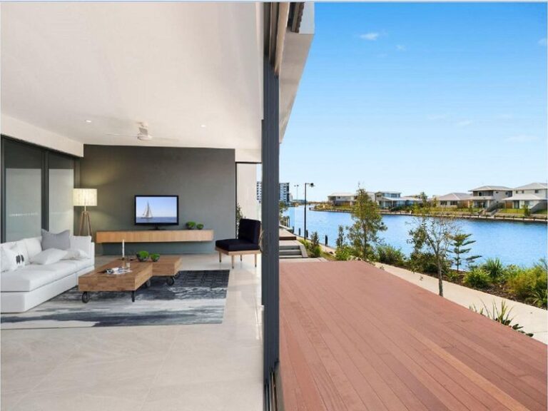 Sold - 38 Reflection Crescent - New Property in BIRTINYA - Real Estate by Damien Michael