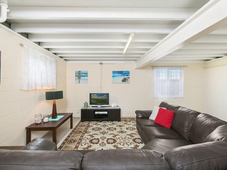 Sold - 83 Centenary Crescent - New Property in ALEXANDRA HEADLAND - Real Estate by Glennis Schindler