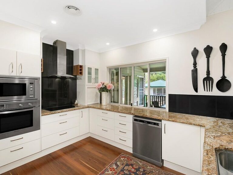 Sold - 11 Greenhaven Drive - New Property in PALMVIEW - Real Estate by Damien Michael