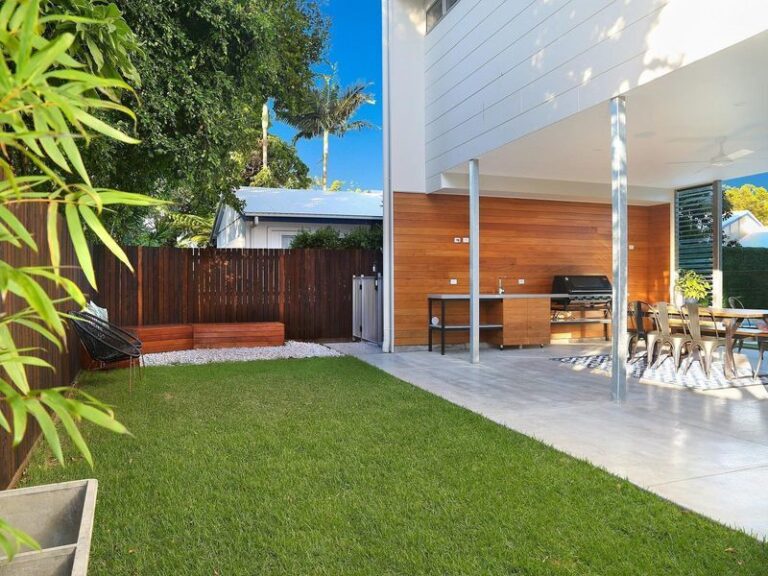 Sold - 20 Yorlambu Parade - New Property in MAROOCHYDORE - Real Estate by Carlie Penn