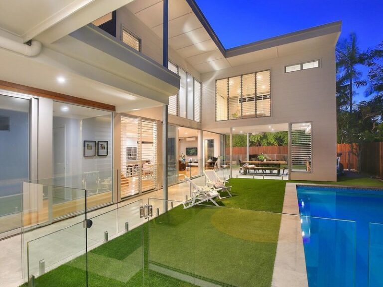 Sold - 20 Yorlambu Parade - New Property in MAROOCHYDORE - Real Estate by Carlie Penn