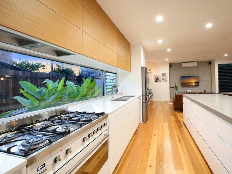 Sold - 20 Yorlambu Parade - New Property in MAROOCHYDORE - Real Estate by Carlie Penn