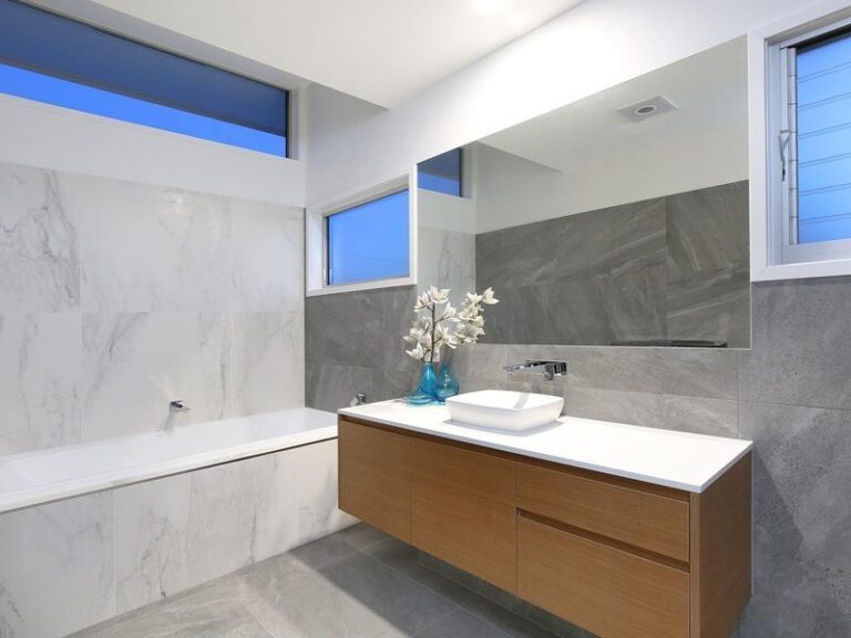 Sold - 20 Yorlambu Parade - New Property in MAROOCHYDORE - Real Estate by Carlie Penn