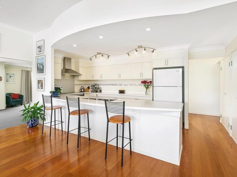 Sold - 94 Chelsea Crescent - New Property in MINYAMA - Real Estate by Geoff Ohmsen