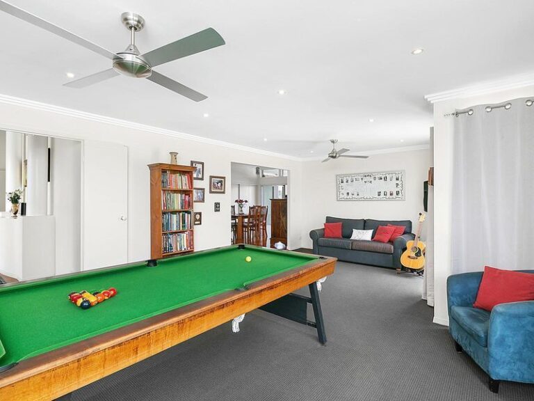 Sold - 94 Chelsea Crescent - New Property in MINYAMA - Real Estate by Geoff Ohmsen
