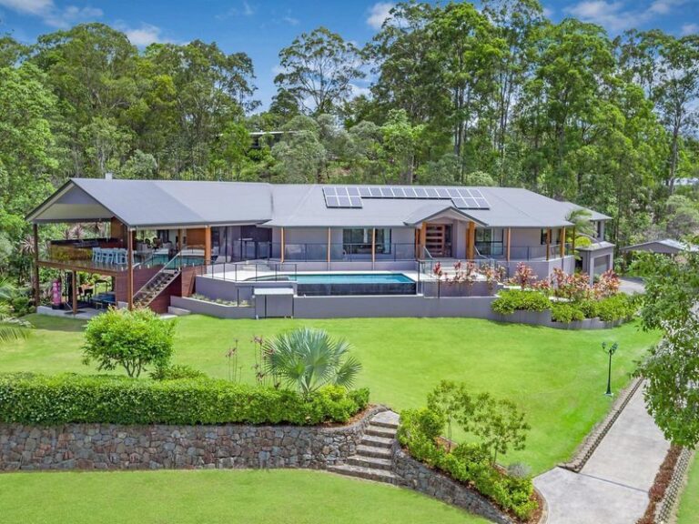 Sold - 55C Mannikin Road - New Property in Tanawha - Real Estate by Damien Michael