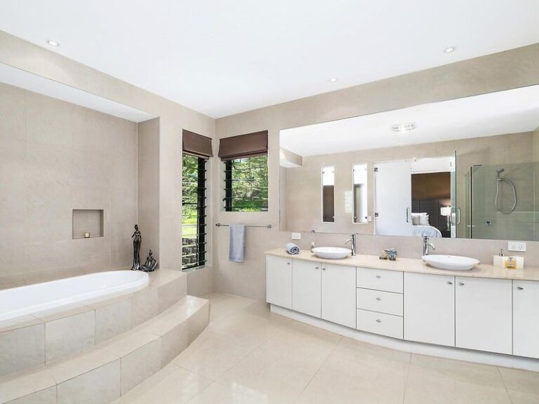 Sold - 55C Mannikin Road - New Property in Tanawha - Real Estate by Damien Michael