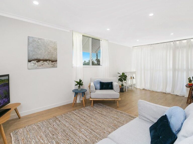 Sold - 40 Centenary Crescent - New Property in MAROOCHYDORE - Real Estate by Glennis Schindler