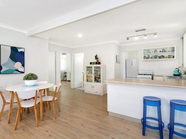 Sold - 40 Centenary Crescent - New Property in MAROOCHYDORE - Real Estate by Glennis Schindler
