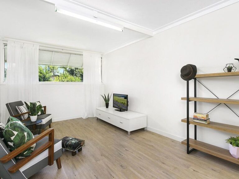 Sold - 40 Centenary Crescent - New Property in MAROOCHYDORE - Real Estate by Glennis Schindler