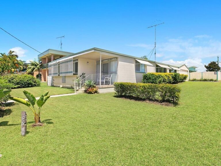 Sold - 40 Centenary Crescent - New Property in MAROOCHYDORE - Real Estate by Glennis Schindler
