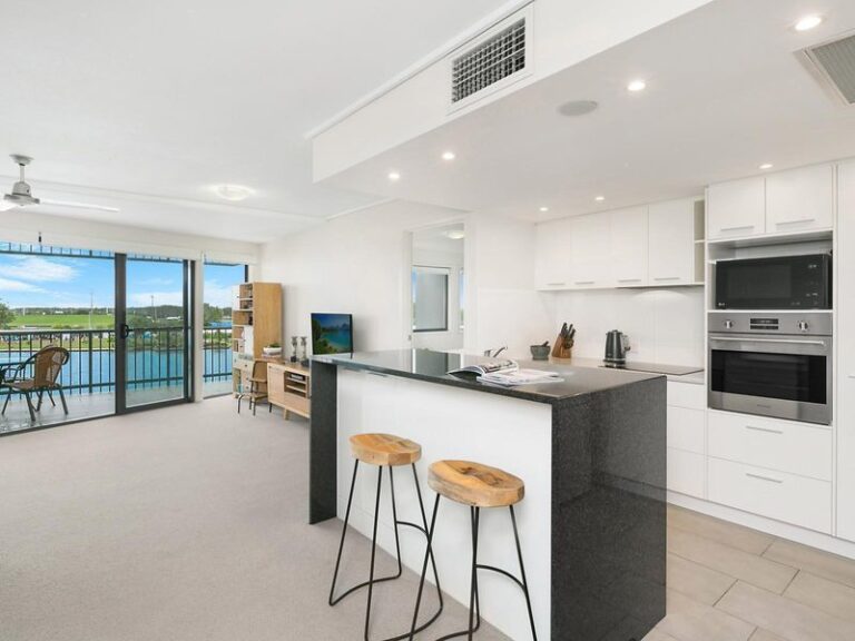 Sold - 22/11 Innovation Parkway - New Property in BIRTINYA - Real Estate by Carlie Penn