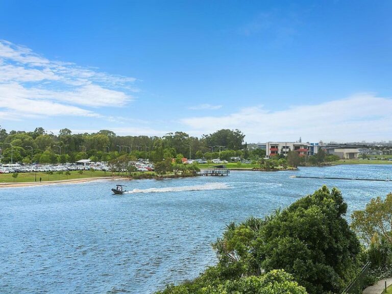 Sold - 22/11 Innovation Parkway - New Property in BIRTINYA - Real Estate by Carlie Penn