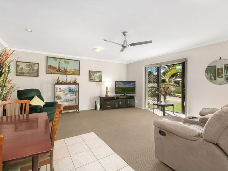 Sold - 127/4 Longwood Street - New Property in MINYAMA - Real Estate by Geoff Ohmsen