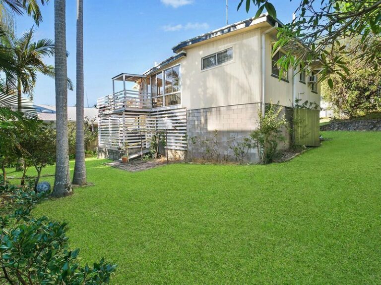 Sold - 34 George Street - New Property in ALEXANDRA HEADLAND - Real Estate by Carlie Penn