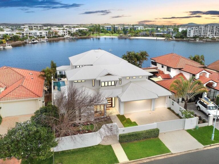 Sold - 30 Sunbird Chase - New Property in PARREARRA - Real Estate by Geoff Ohmsen
