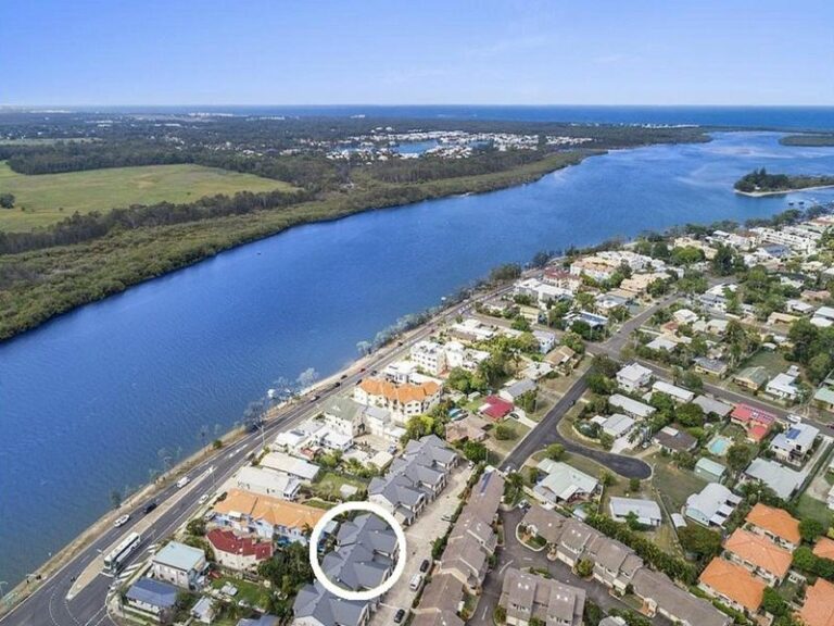 Sold - 5/7-9 Denna Street - New Property in MAROOCHYDORE - Real Estate by Carlie Penn