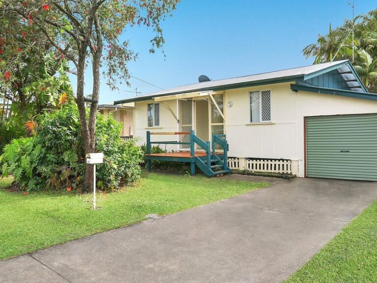 Sold - 42 Broadsea Avenue - New Property in MAROOCHYDORE - Real Estate by Carlie Penn
