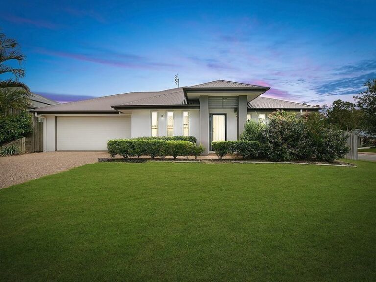 Sold - 39 Balgownie Drive - New Property in PEREGIAN SPRINGS - Real Estate by Geoff Ohmsen