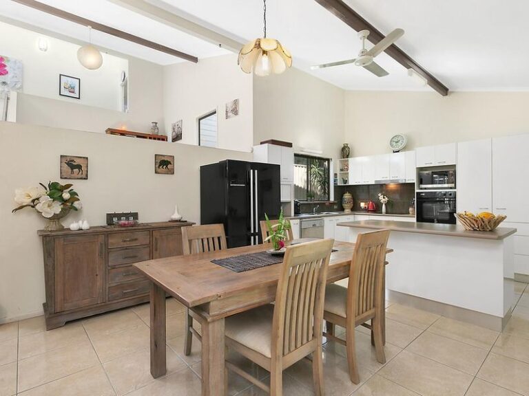 Sold - 28 Cunningham Crescent - New Property in NAMBOUR - Real Estate by 
