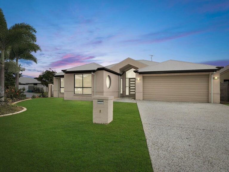 Sold - 1 Mauritius Crescent - New Property in KAWANA ISLAND - Real Estate by Geoff Ohmsen