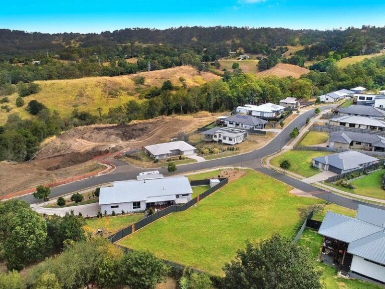 Sold - 4-6 Tramline Rise - New Property in BURNSIDE - Real Estate by Todd McKee