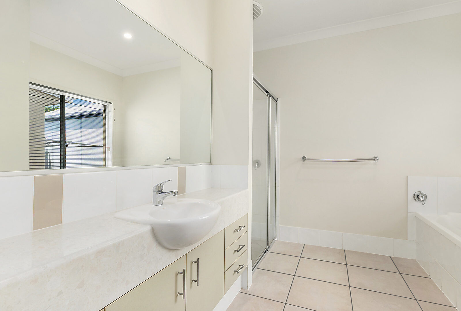 Sold - 7 White Cedar Drive - New Property in Meridan Plains - Real Estate by Geoff Ohmsen