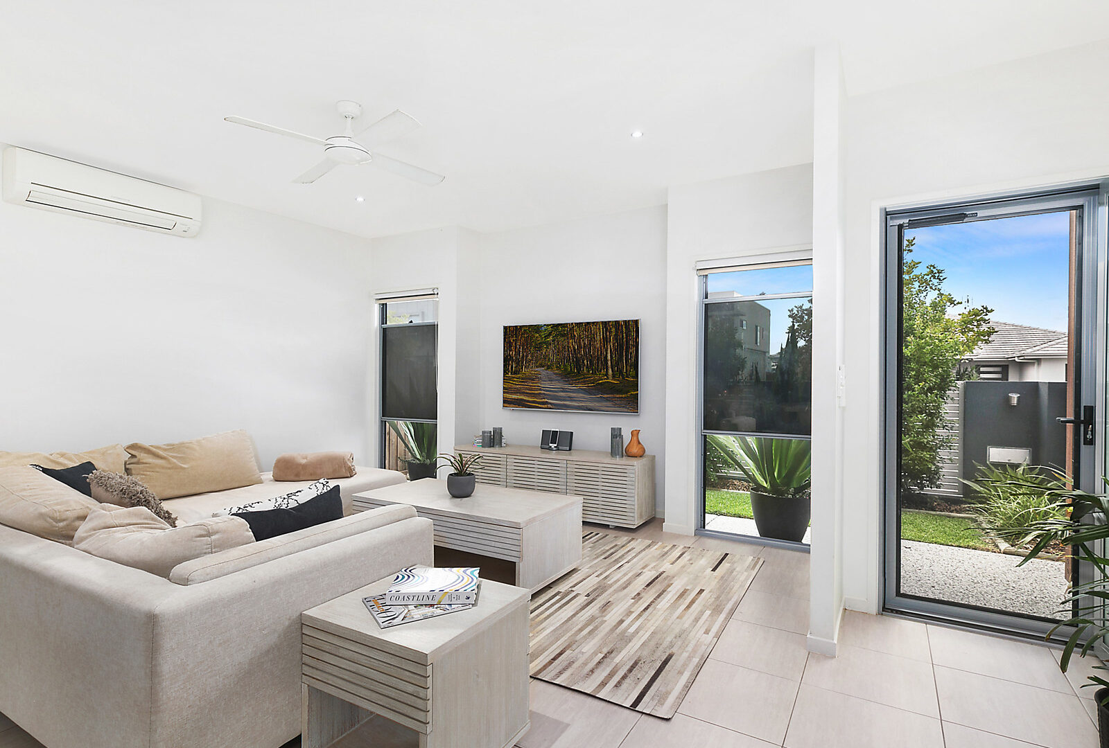 Sold - 12 Great Keppel Crescent - New Property in Mountain Creek - Real Estate by Trudi Fernandez