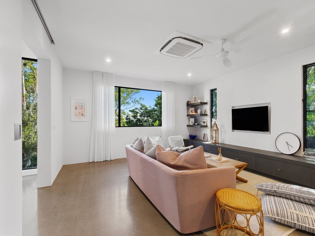 Sold - 18 Mountain Top Court - New Property in Mons - Real Estate by Damien Michael