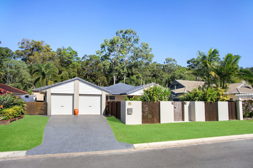 Sold - 33 Munbilla Close - New Property in Mountain Creek - Real Estate by Vicki Stewart