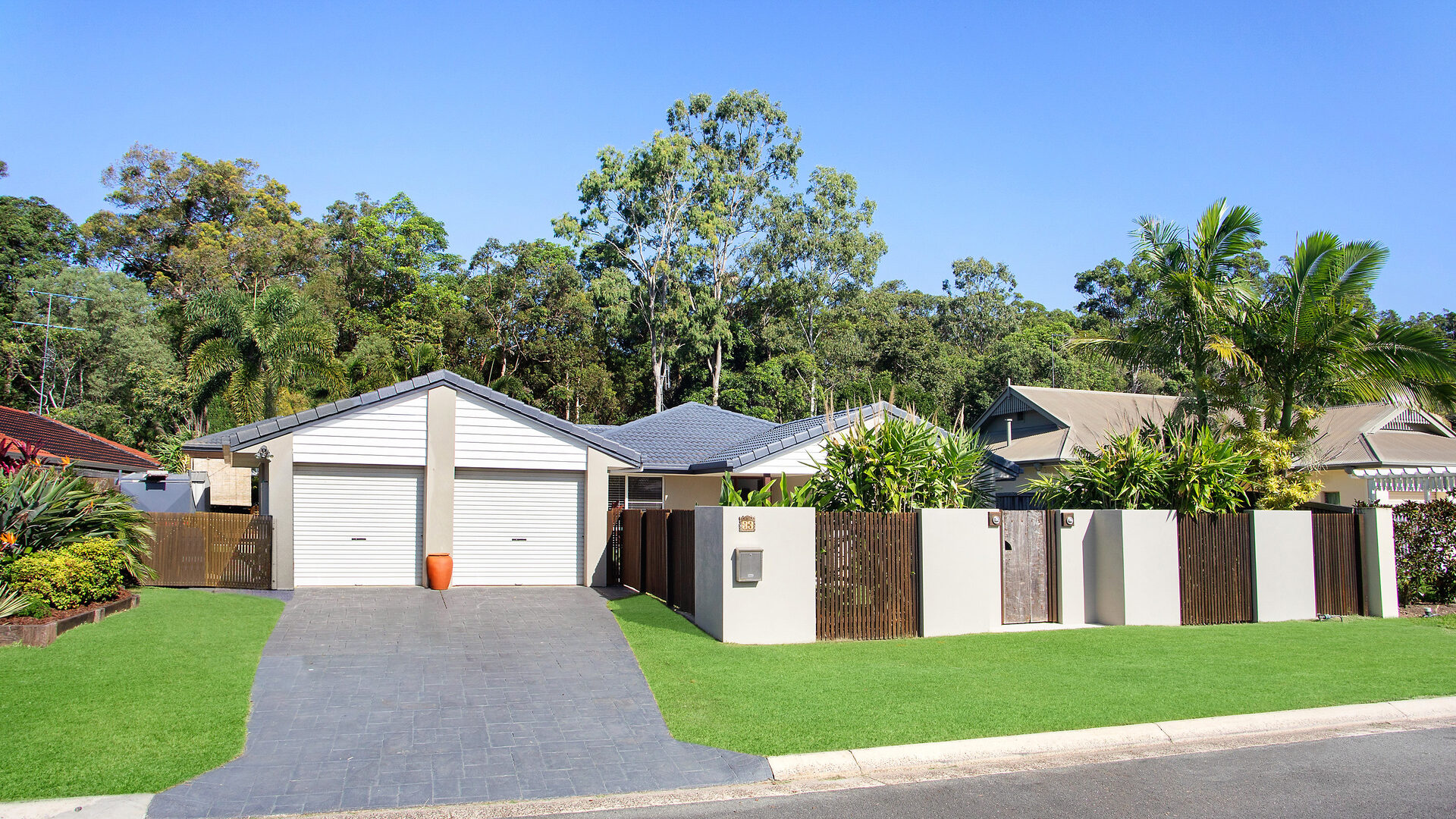 Sold - 33 Munbilla Close - New Property in Mountain Creek - Real Estate by Vicki Stewart