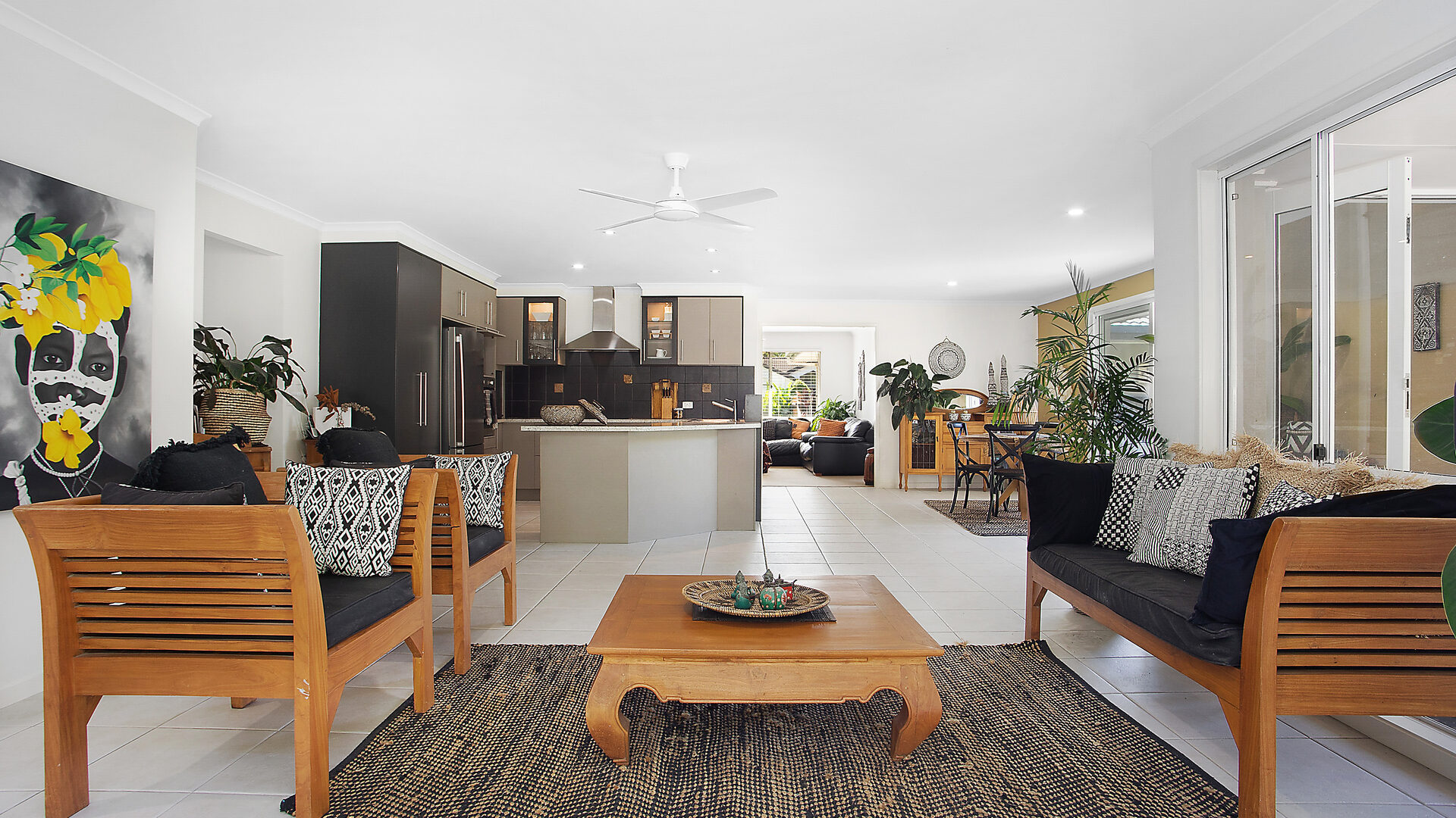 Sold - 33 Munbilla Close - New Property in Mountain Creek - Real Estate by Vicki Stewart