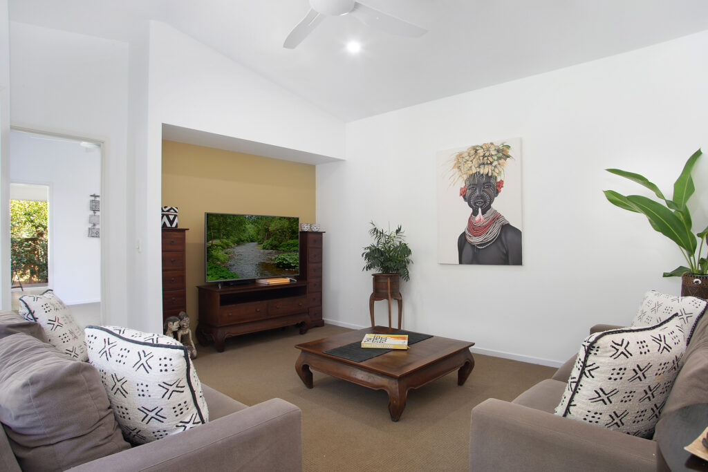 Sold - 33 Munbilla Close - New Property in Mountain Creek - Real Estate by Vicki Stewart
