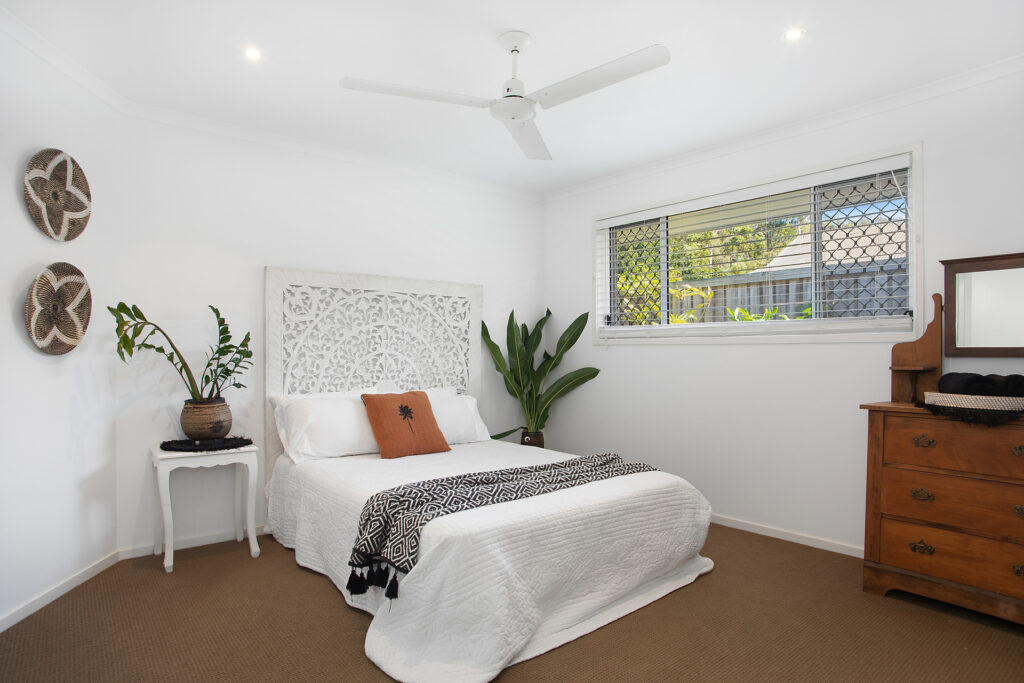 Sold - 33 Munbilla Close - New Property in Mountain Creek - Real Estate by Vicki Stewart