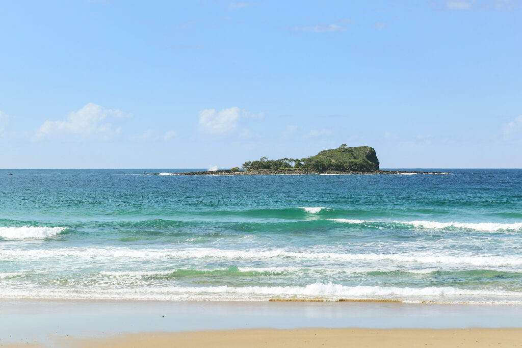 Sold - 35 Sassifras Street - New Property in Mudjimba - Real Estate by Chris Pace